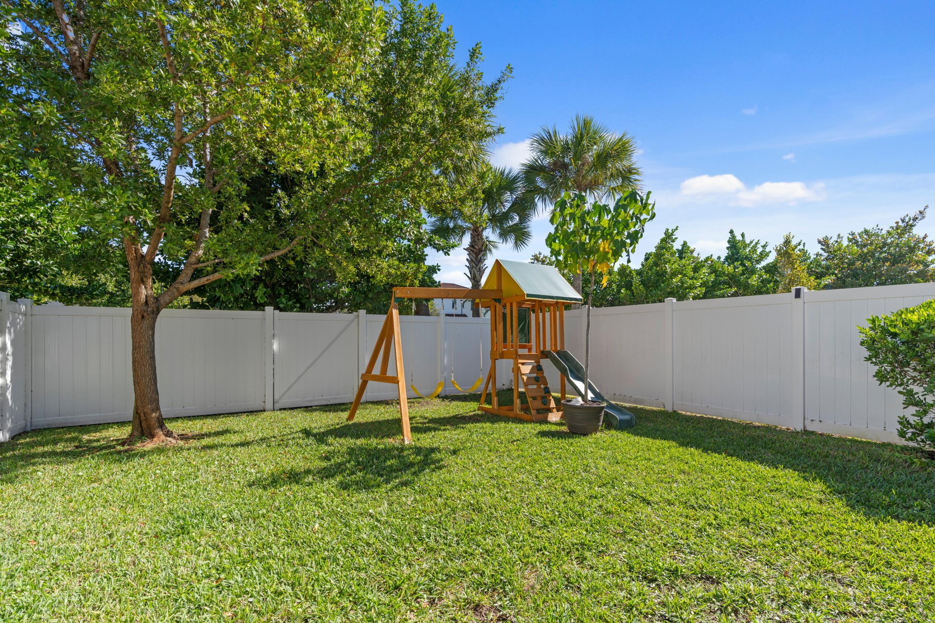 3006 Hop Tree Way