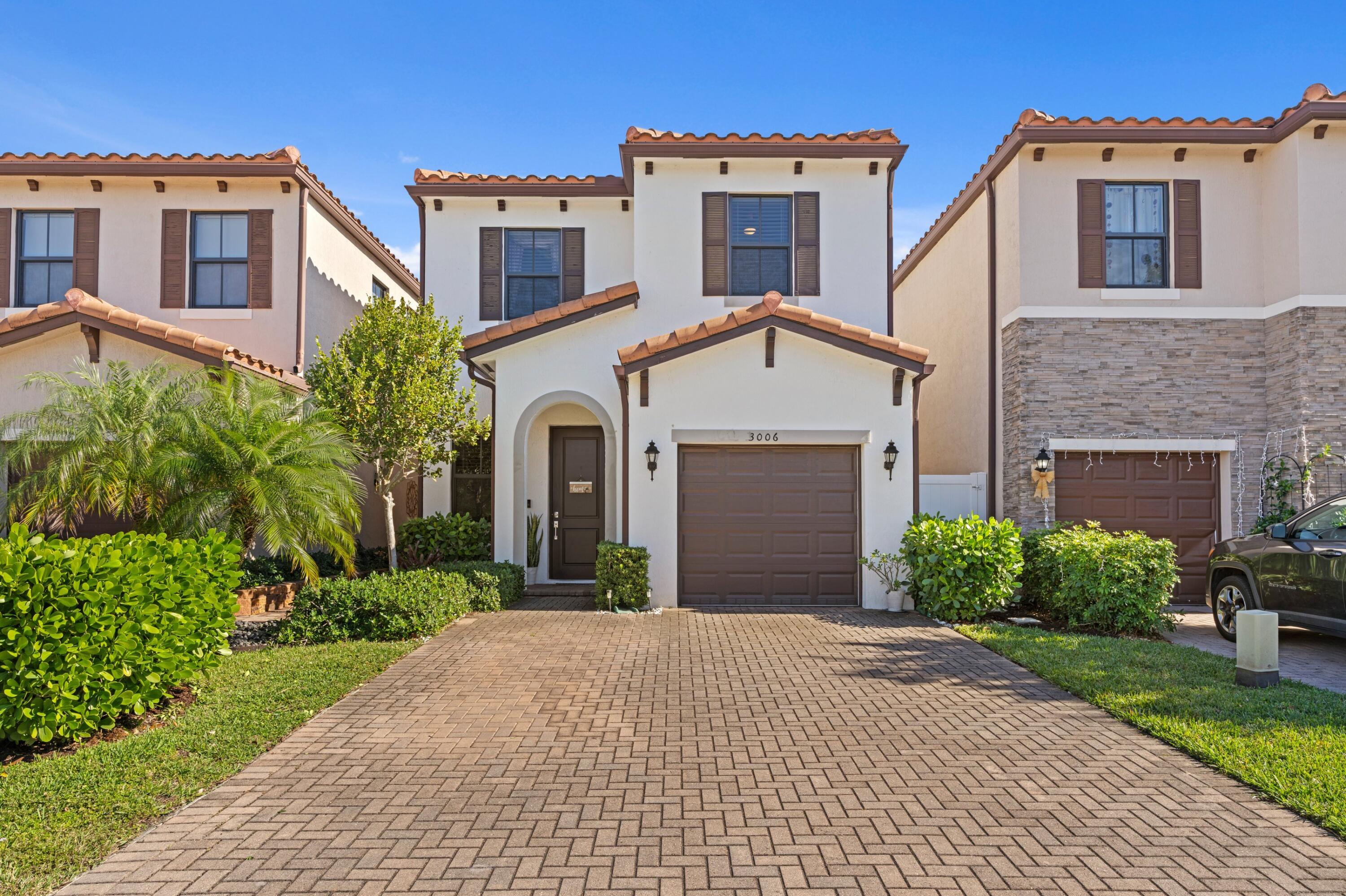 3006 Hop Tree Way