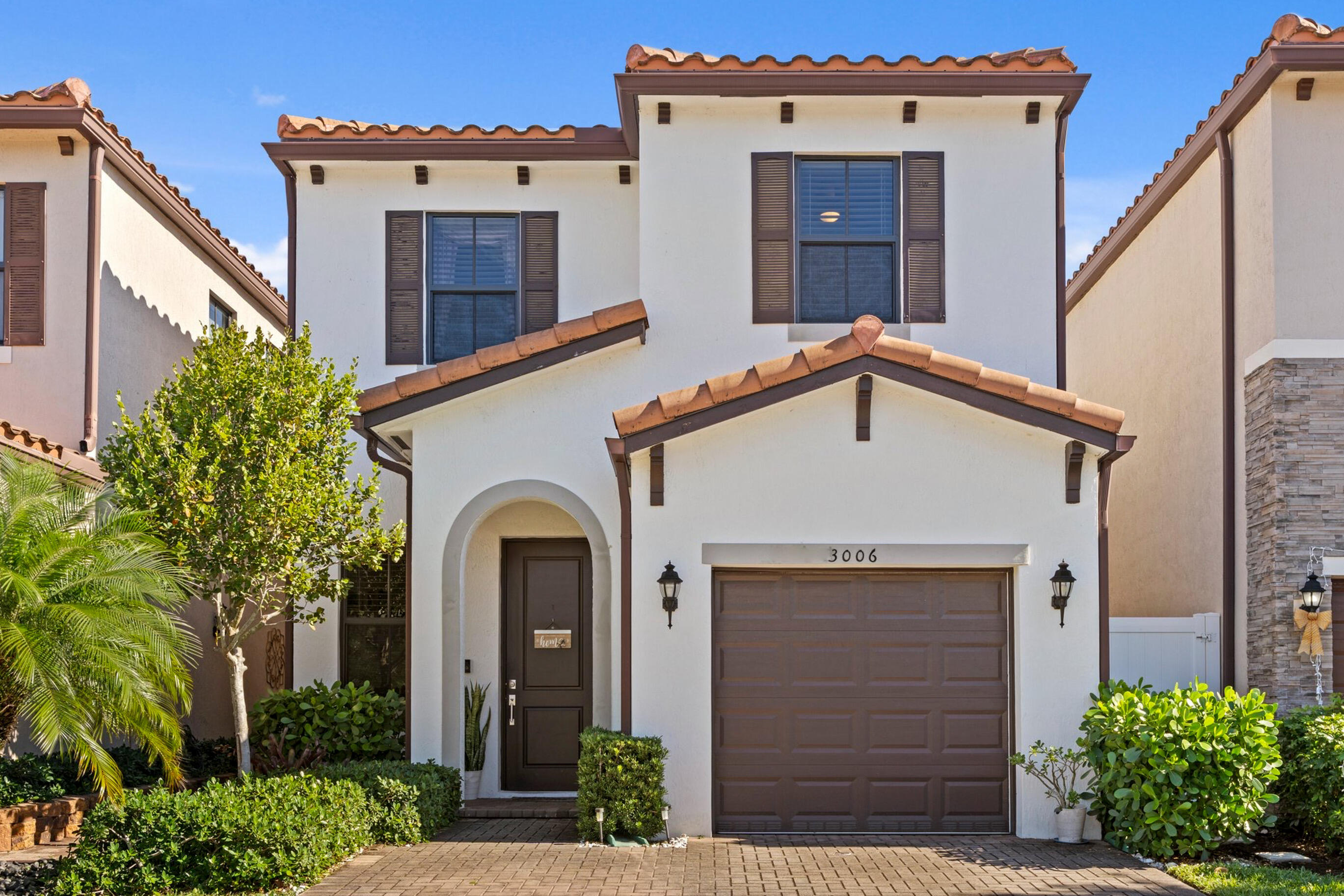 3006 Hop Tree Way