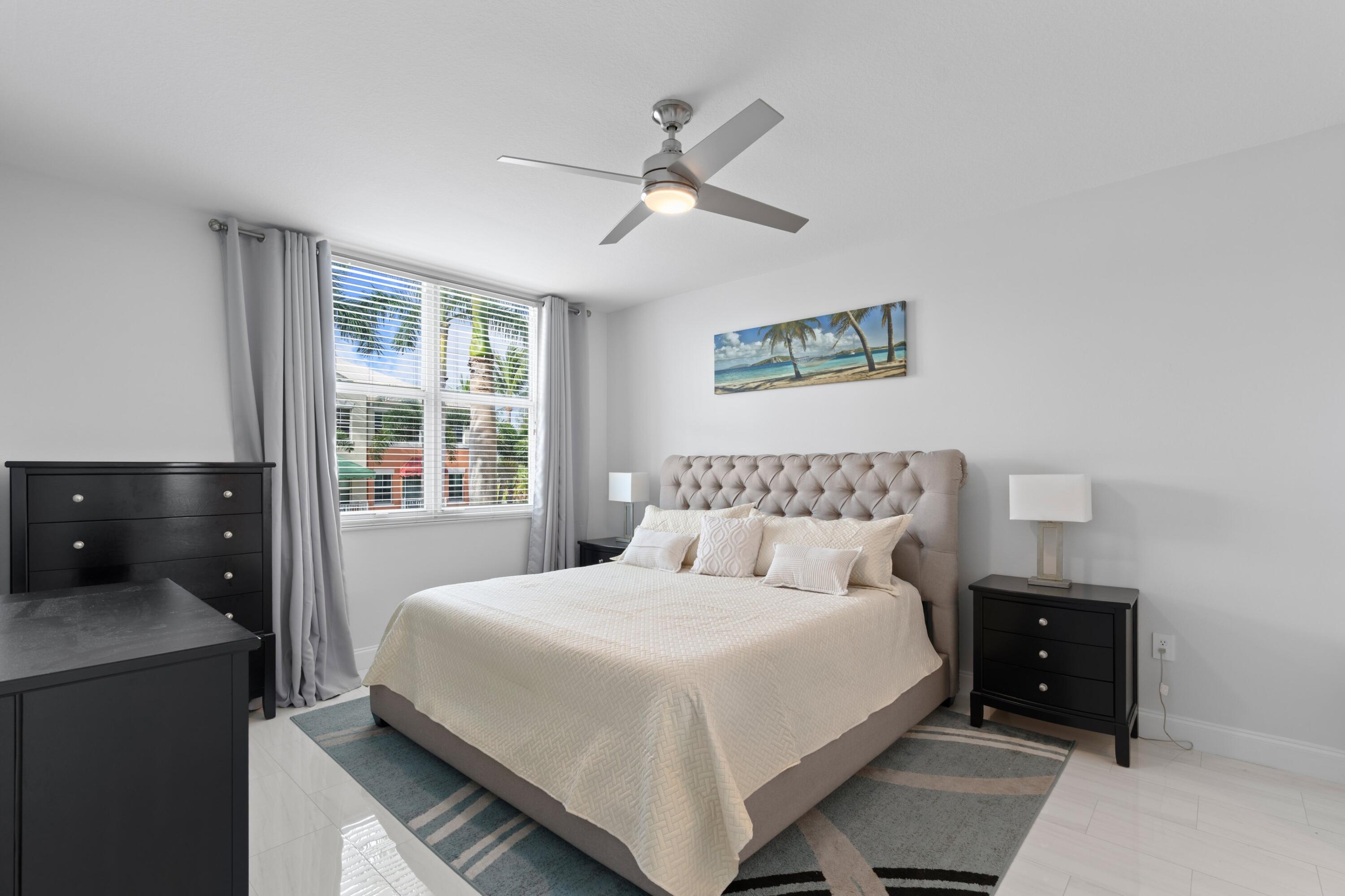 802 W Windward Way 217