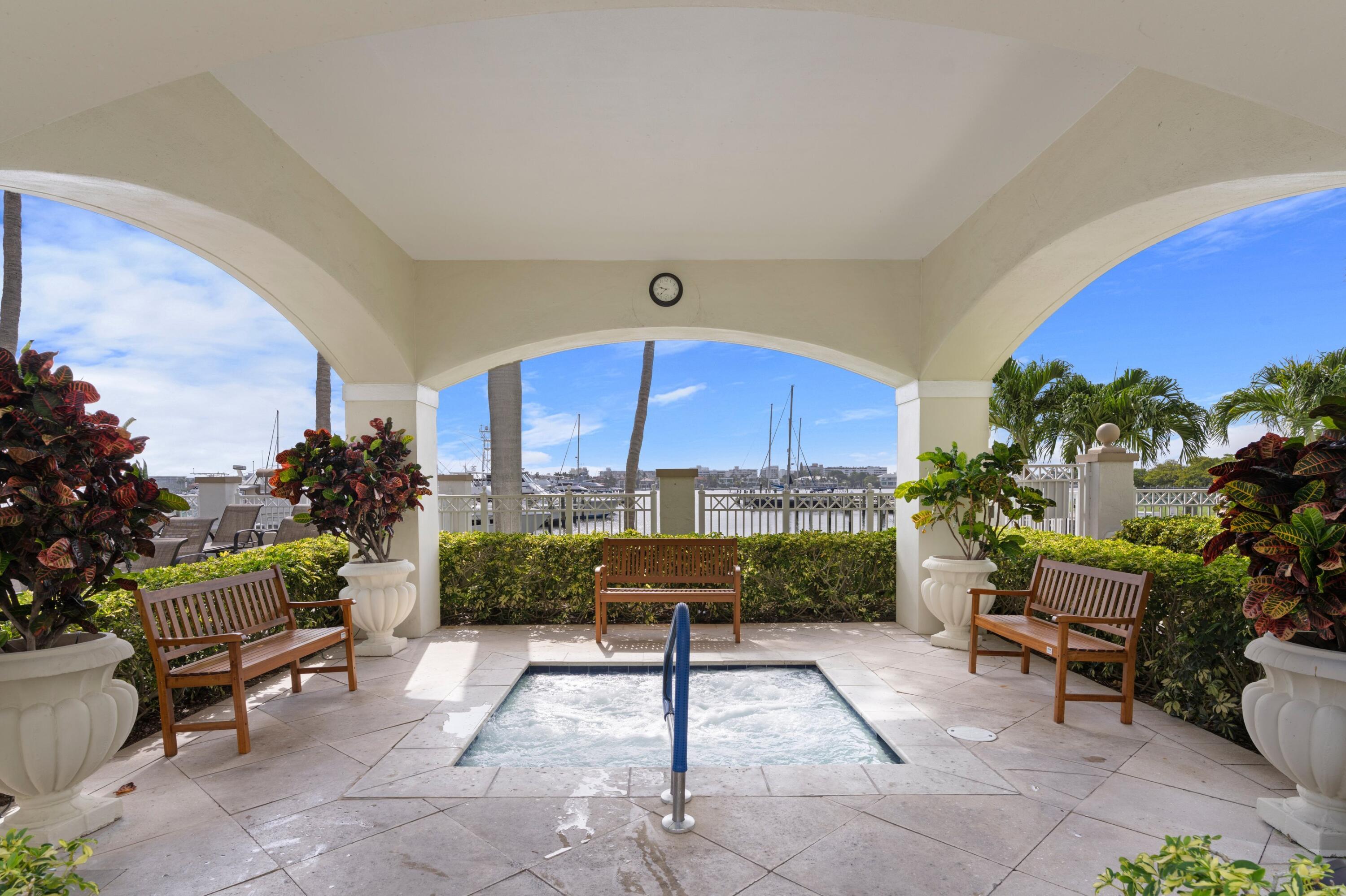 802 W Windward Way 217