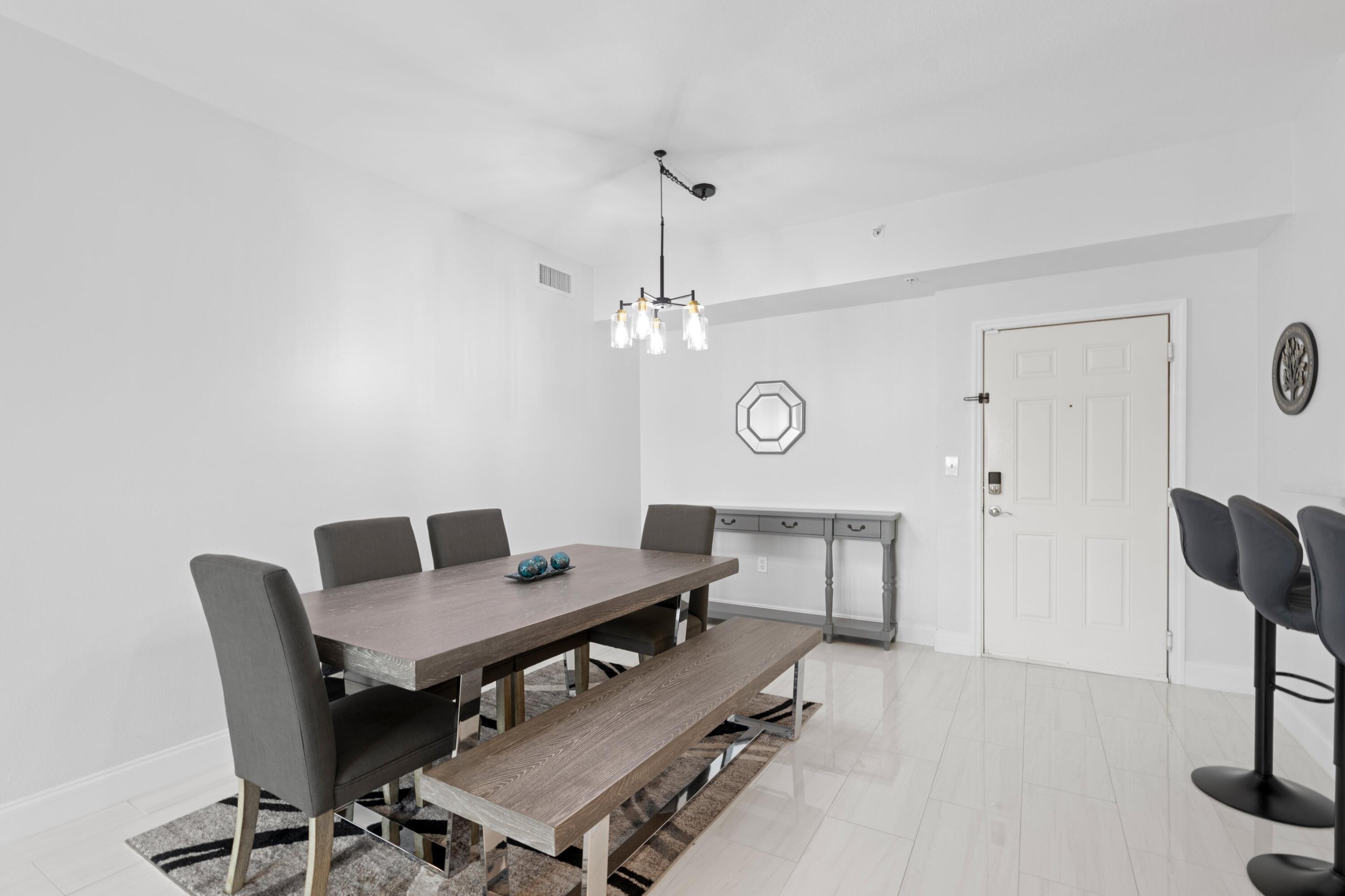 802 W Windward Way 217