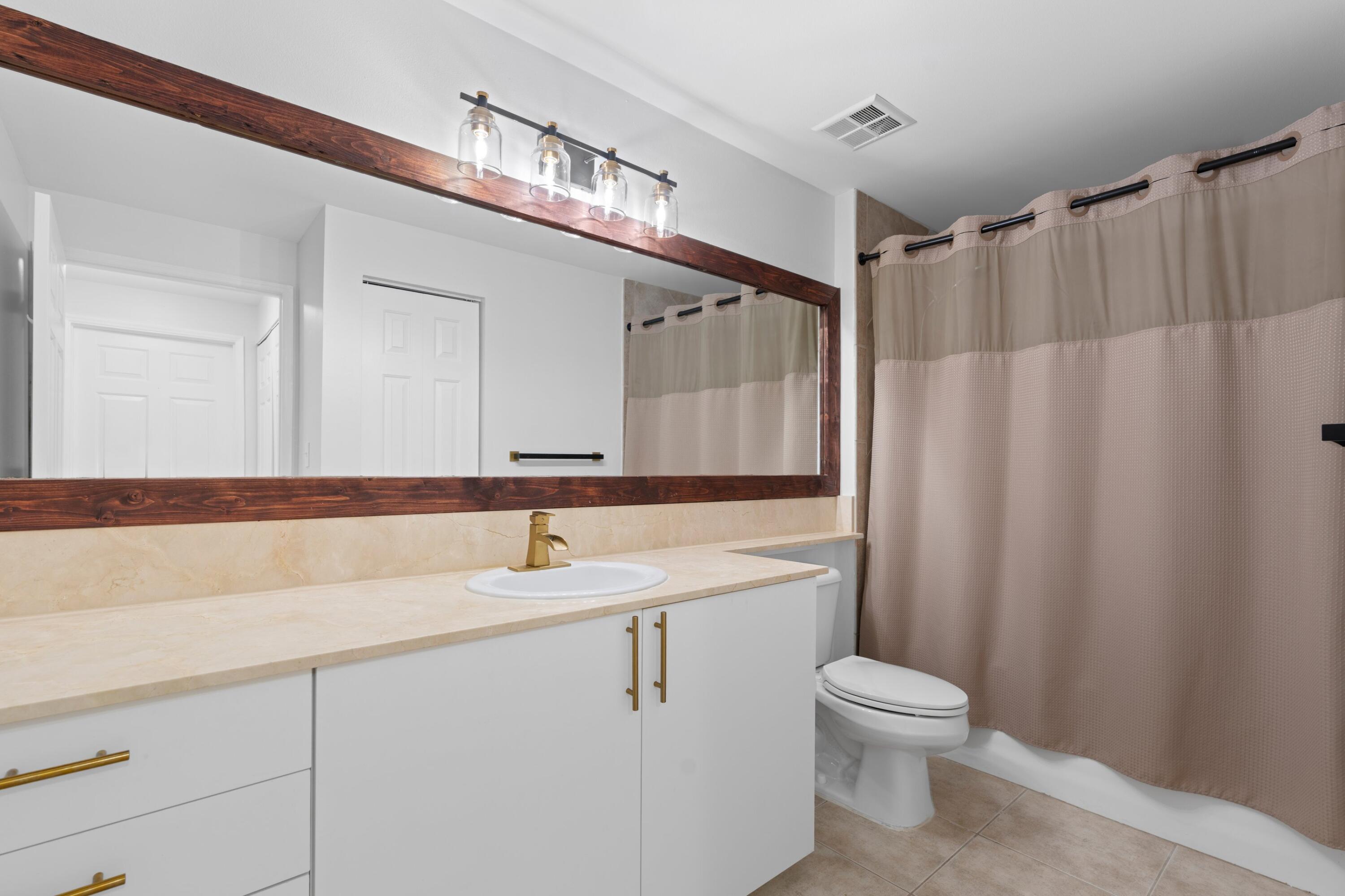 802 W Windward Way 217