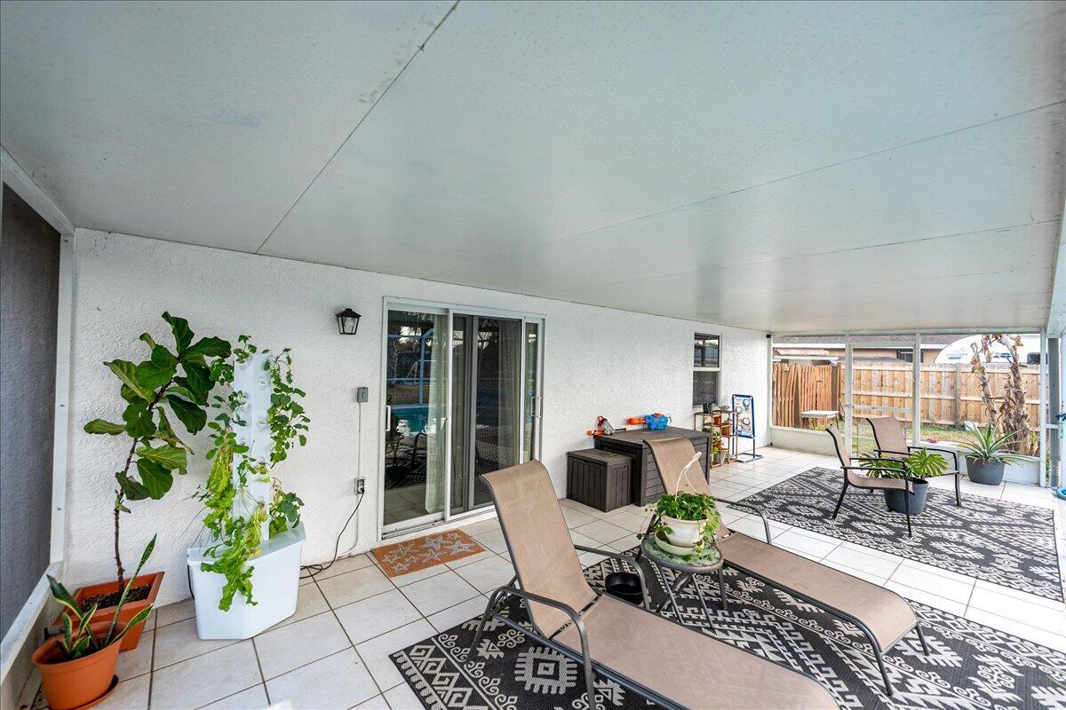 2382 SW Blaine Terrace, Port St. Lucie