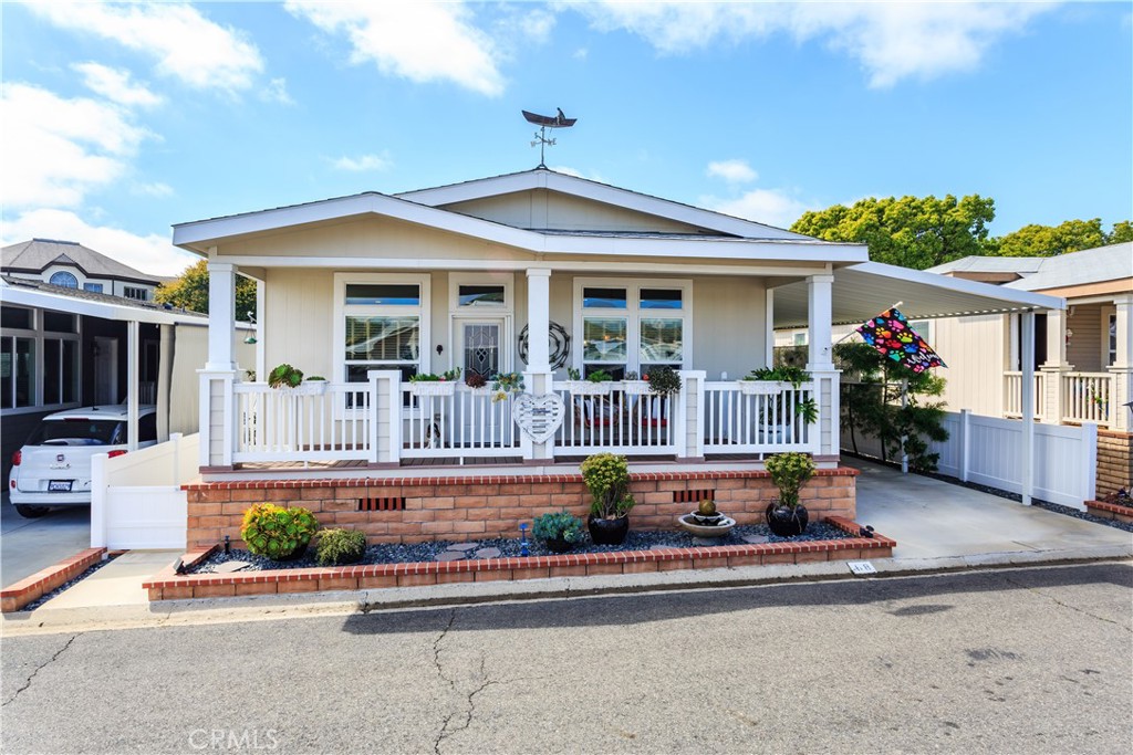 32371 Alipaz Street 68