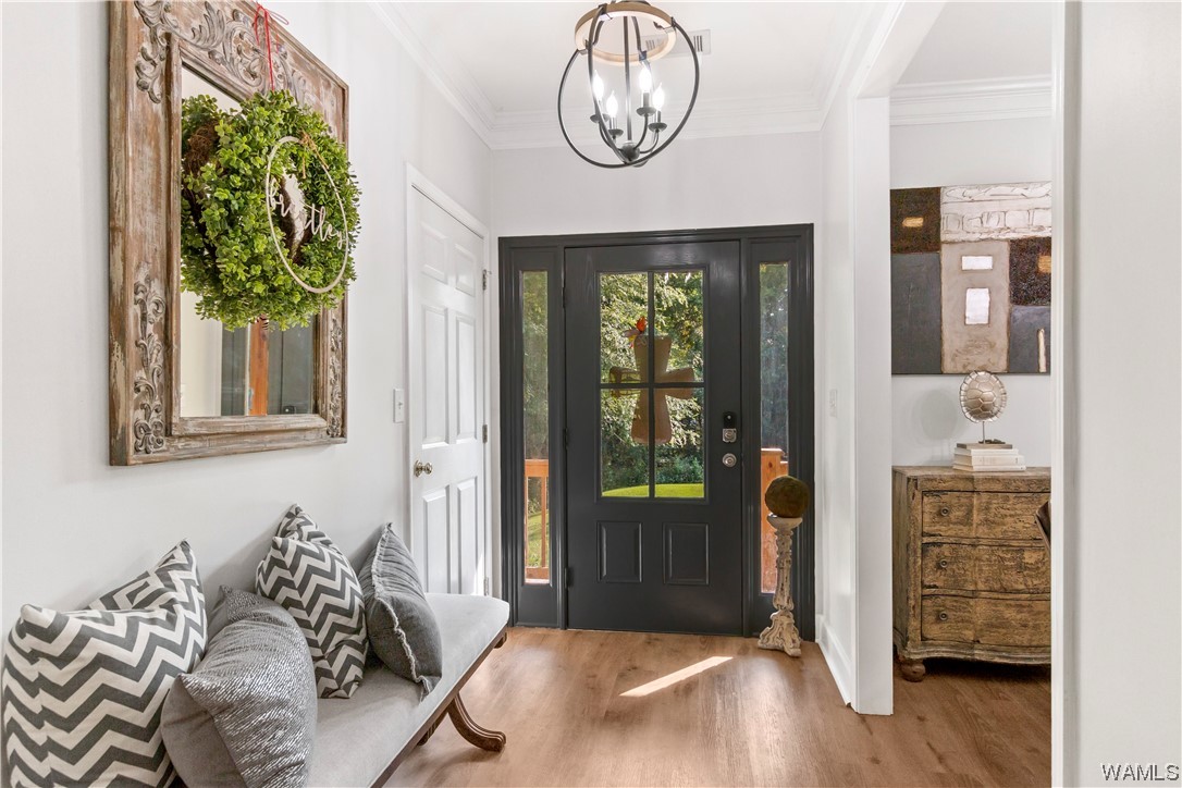 15923 Edwardian Dr
