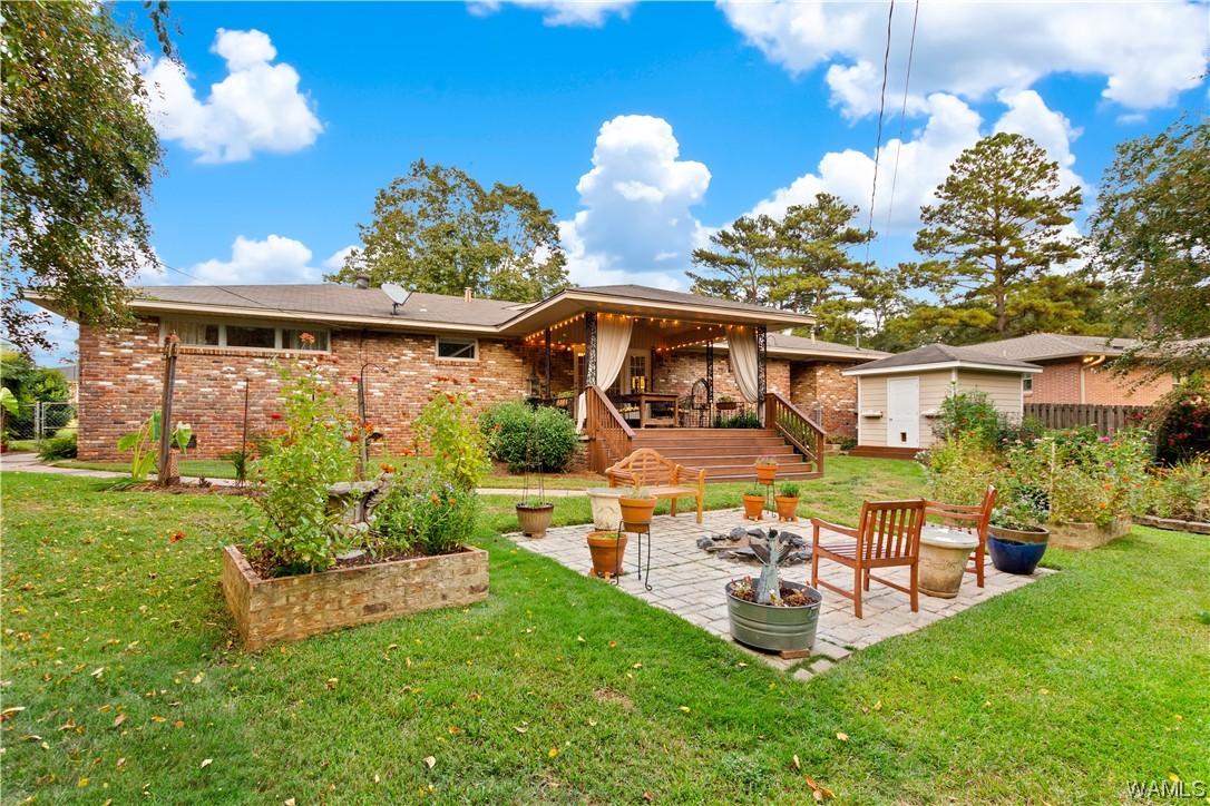 1228 38th Ave. E