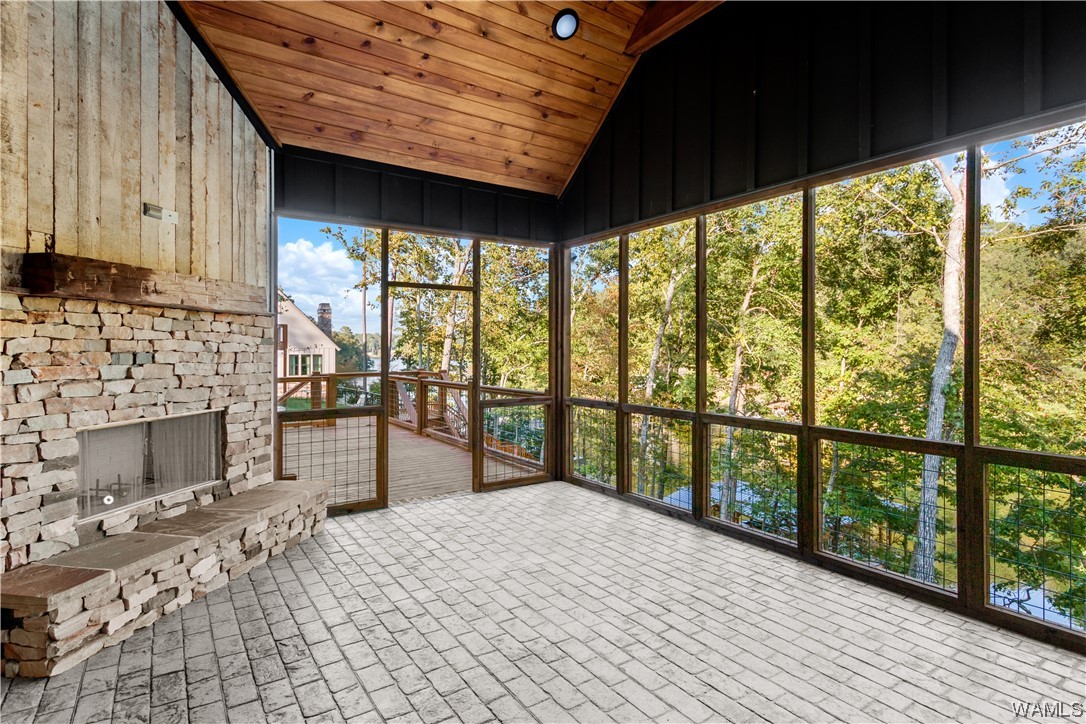 14905 Highpoint Cove