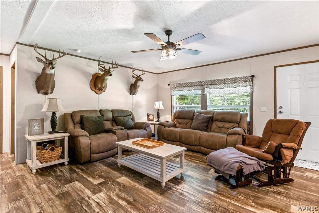 13041 Nora Dr.