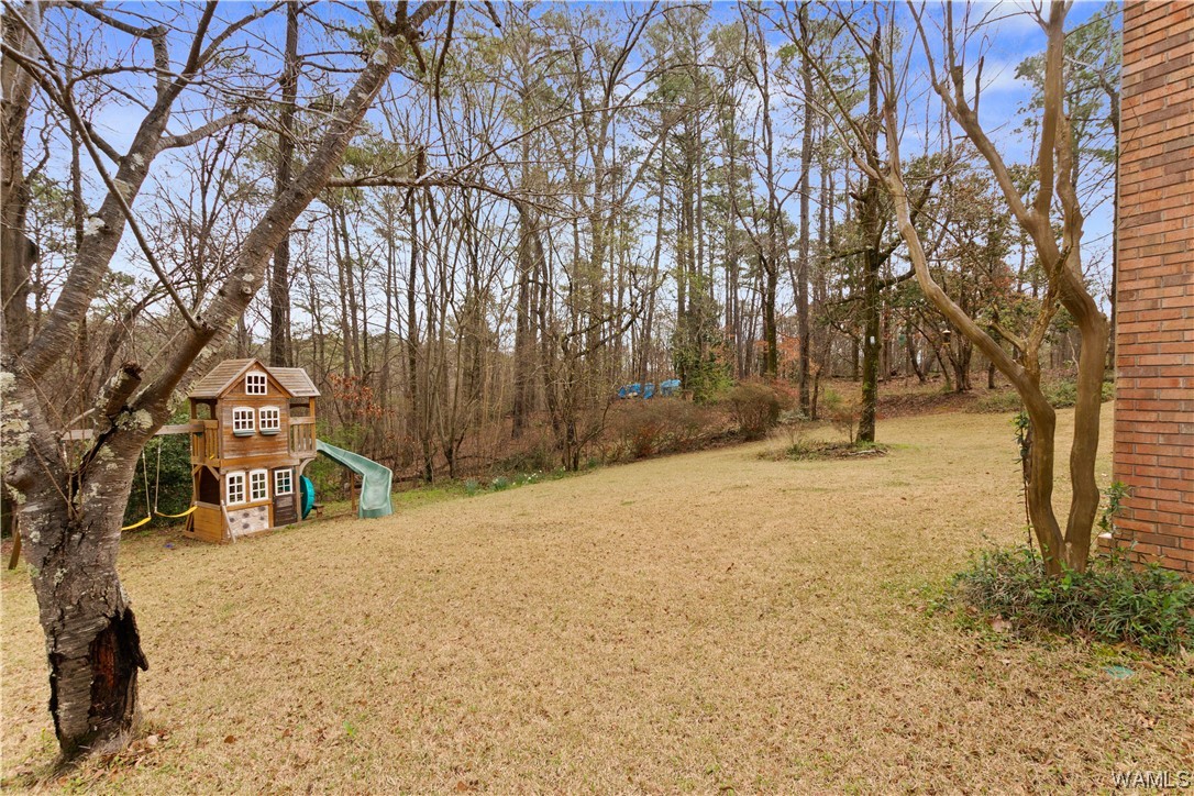 1801 Woodridge Road