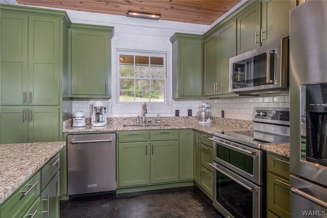 17616 Strickland Spur