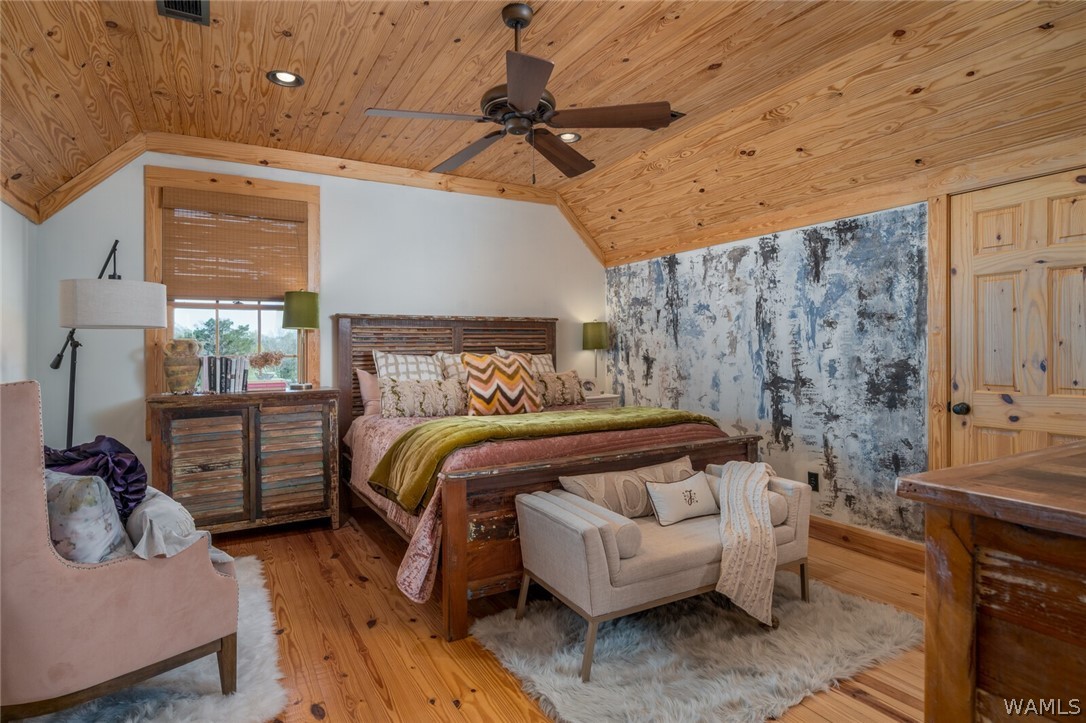 17616 Strickland Spur