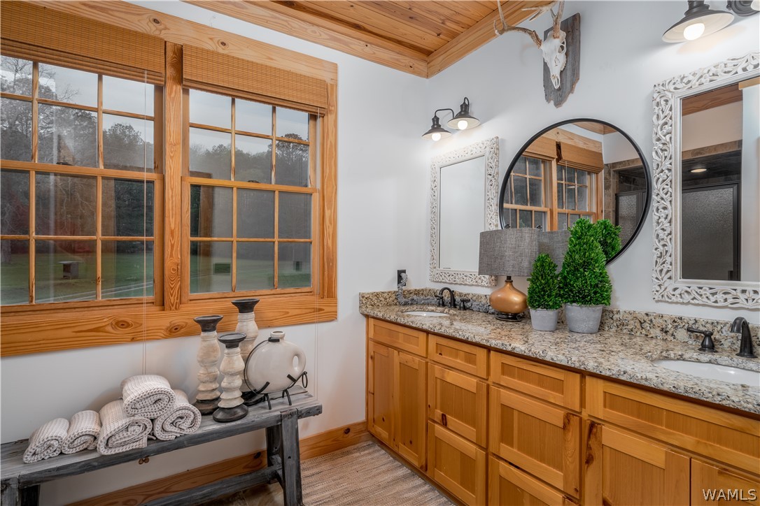 17616 Strickland Spur