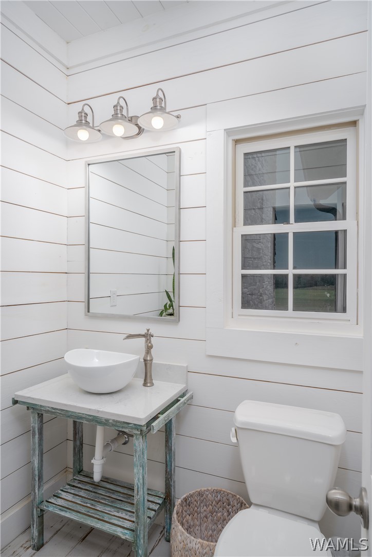 17616 Strickland Spur