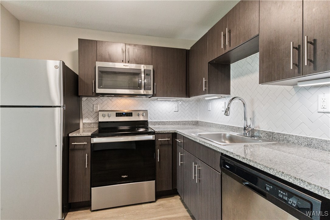 680 6th Ave NE unit #5402