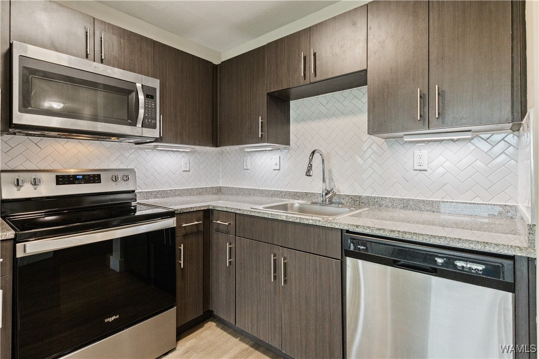 680 6th Ave NE unit #5402
