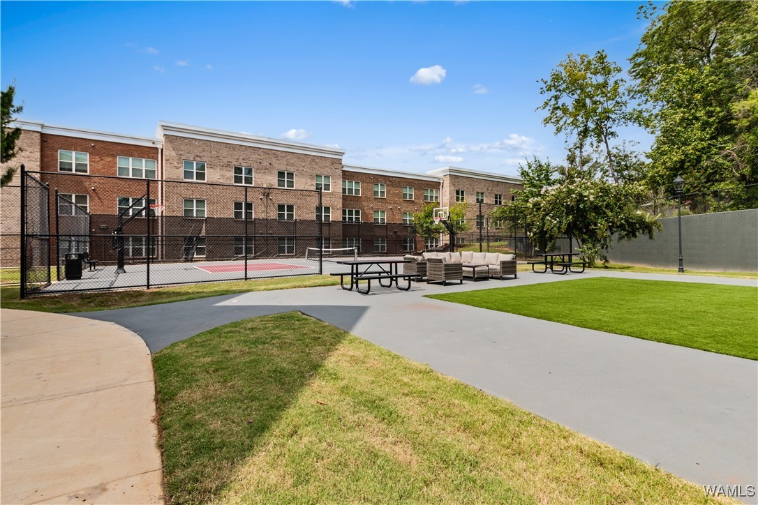 680 6th Ave NE unit #5402