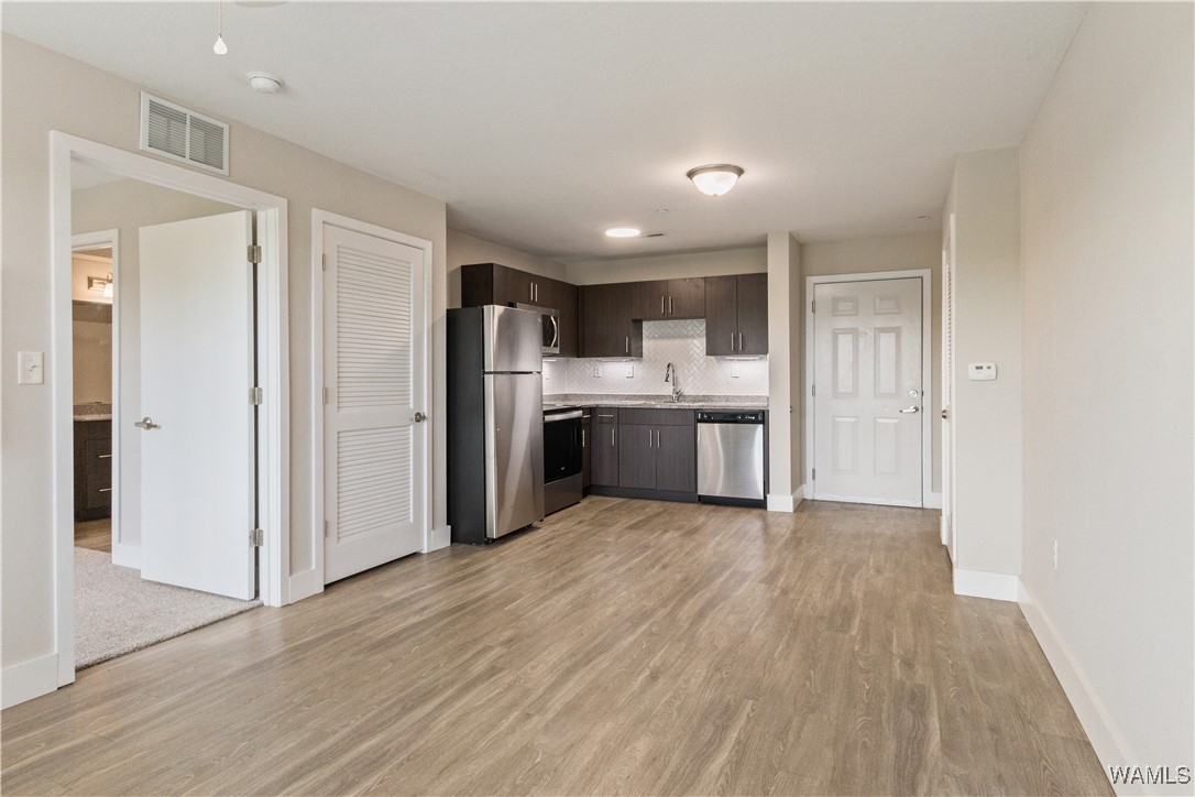 680 6th Ave NE unit #5402