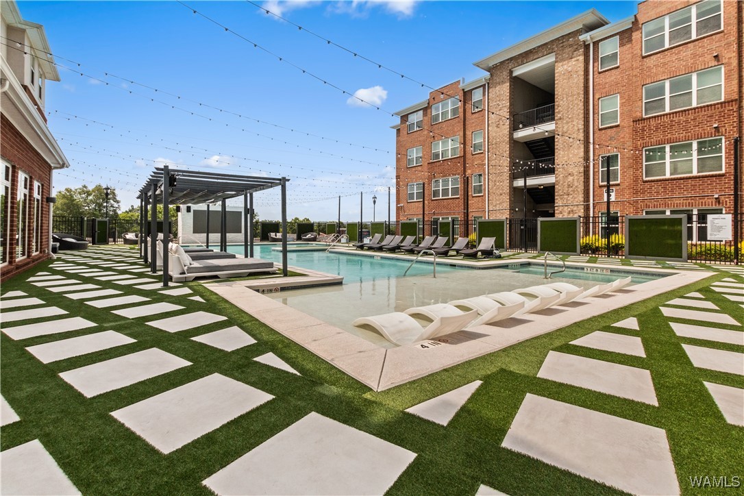 680 6th Ave NE unit #5402