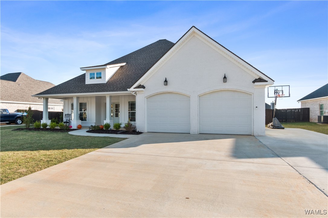 11135 Dooley Circle