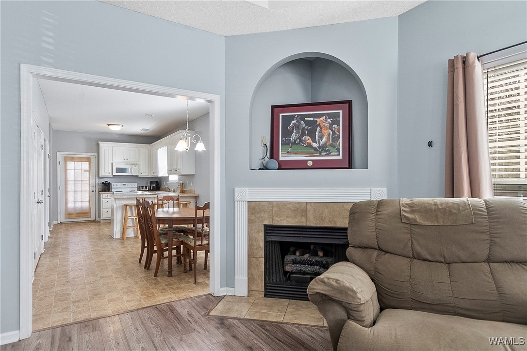 9712 Moonlight Drive