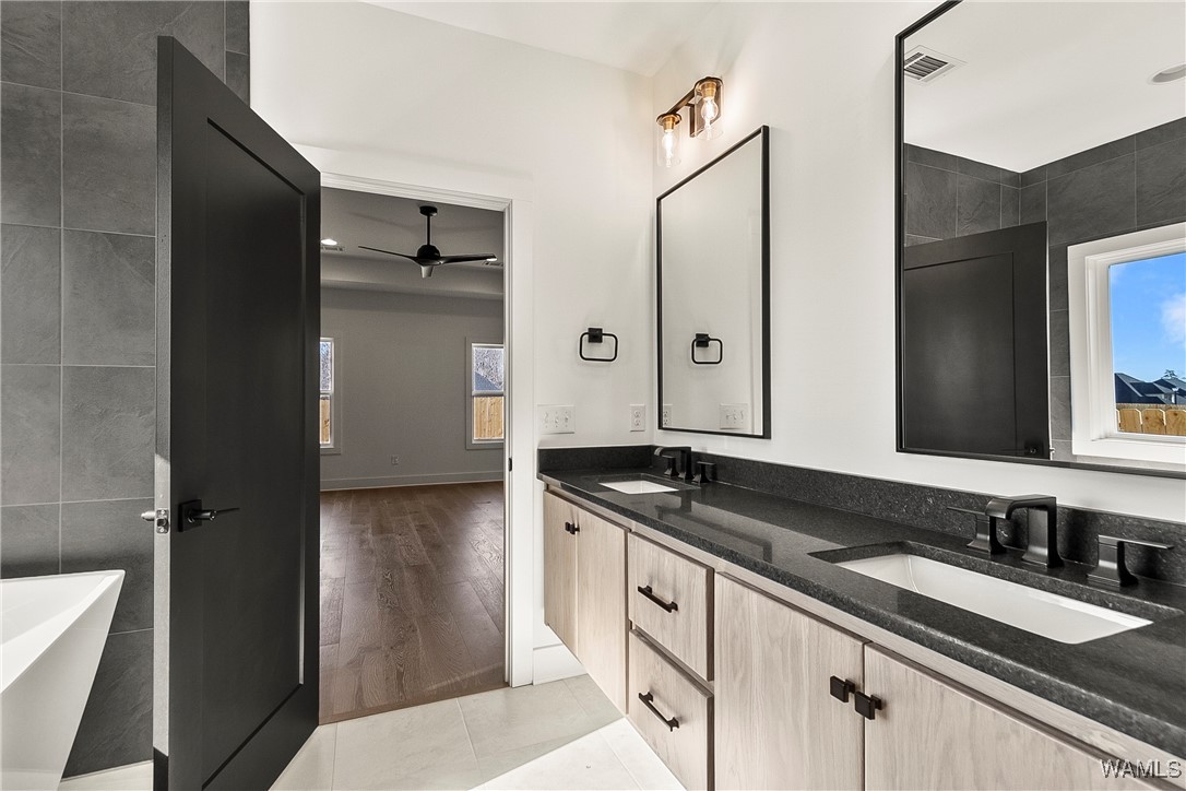 13990 Glen Park Ave