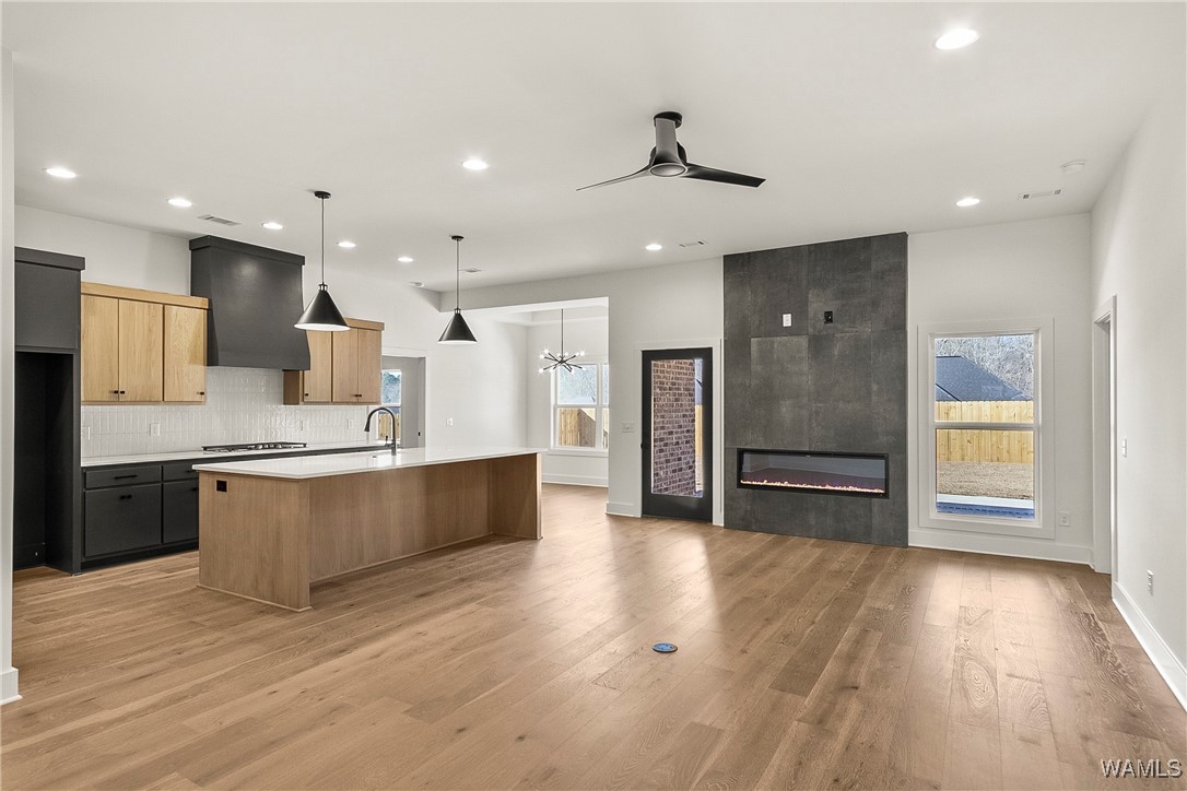 13990 Glen Park Ave