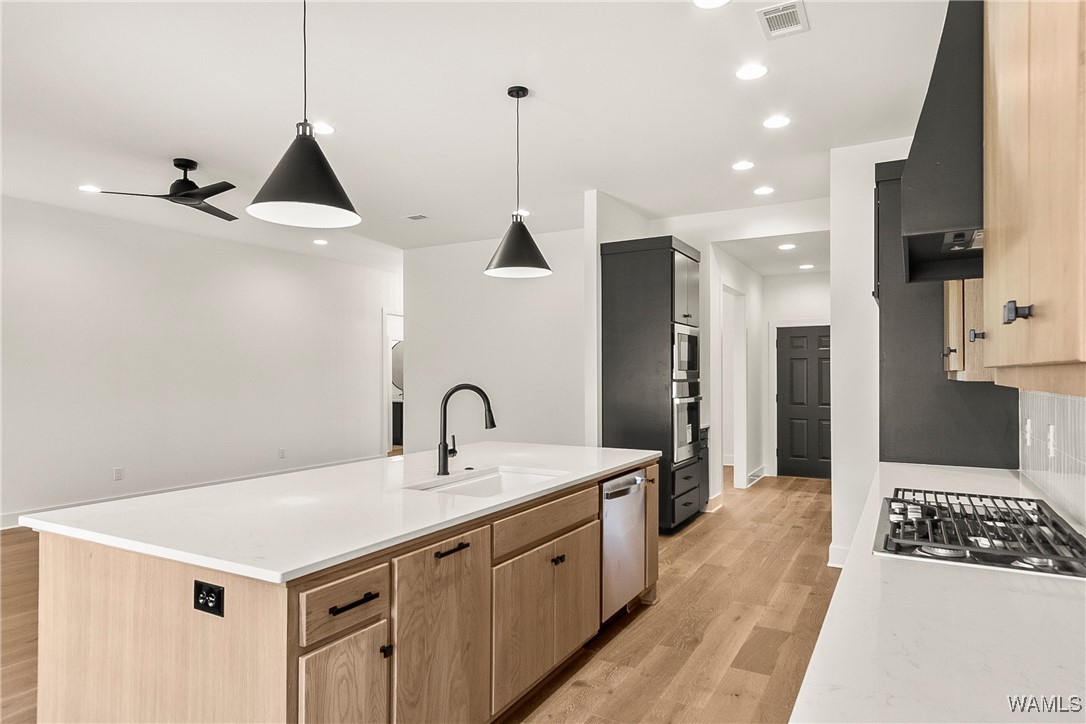 13990 Glen Park Ave