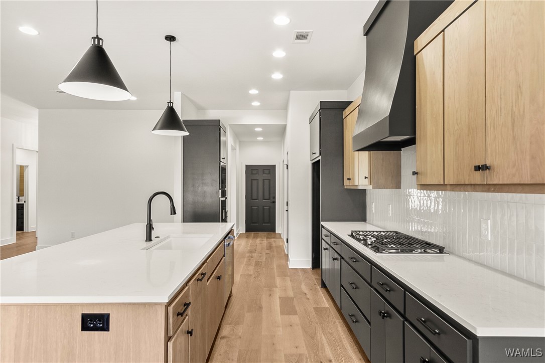 13990 Glen Park Ave