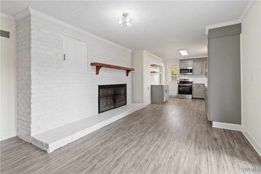 17 Parkwood Circle