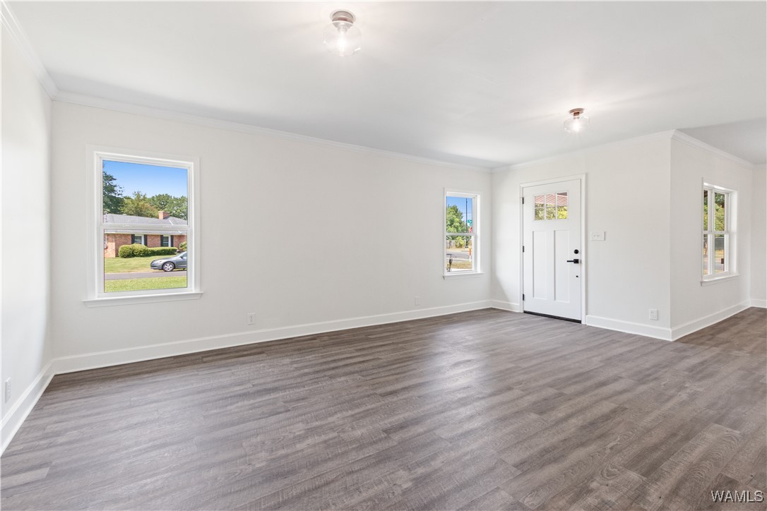 17 Parkwood Circle