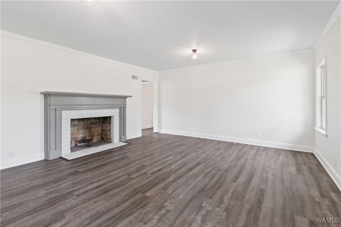 17 Parkwood Circle