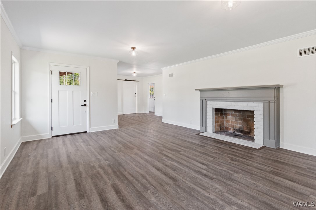 17 Parkwood Circle
