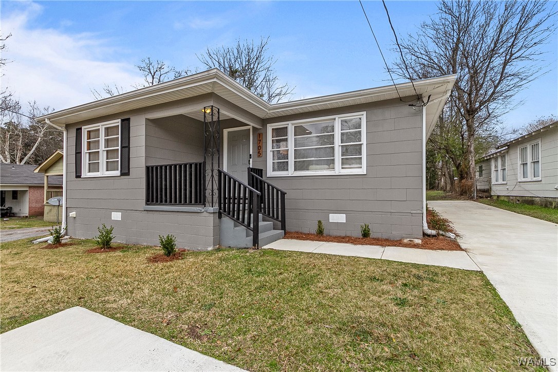 1705 17th Avenue E