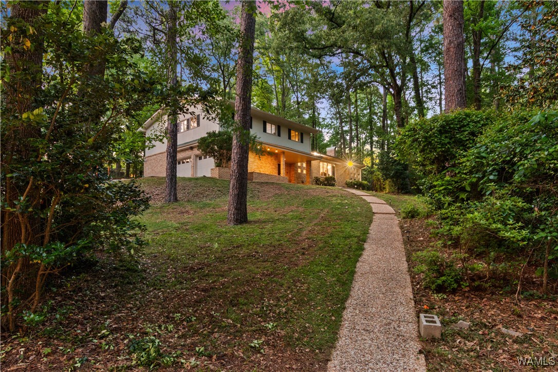 4704 Oneida Ave