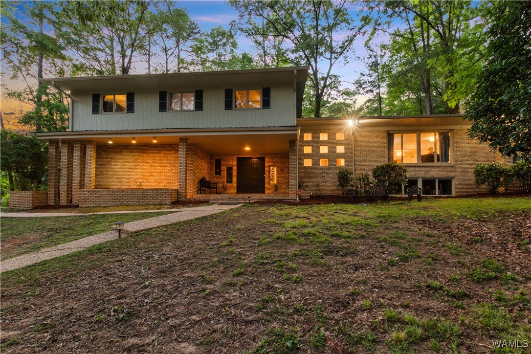 4704 Oneida Ave