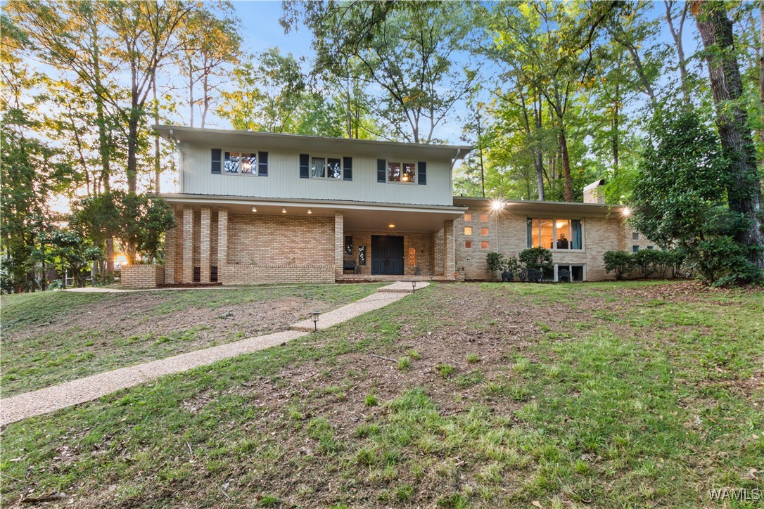 4704 Oneida Ave