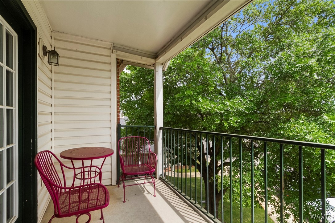 120 15th Street Unit: 218