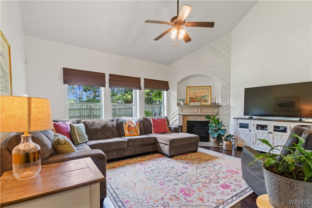 3919 Fernwood Lane