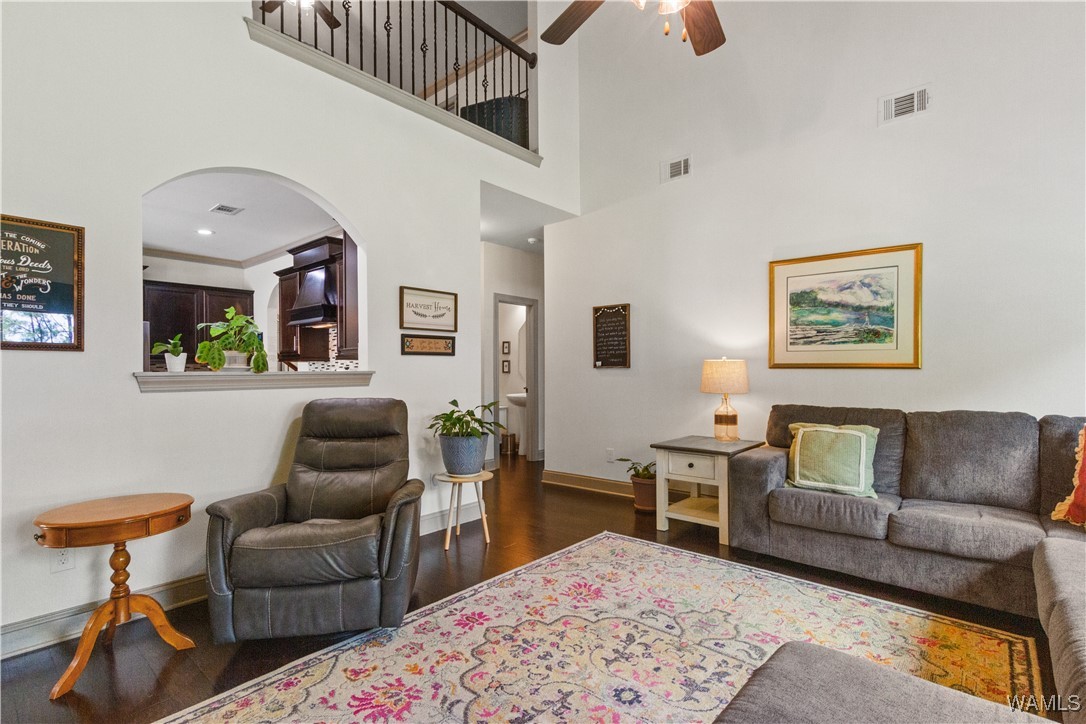 3919 Fernwood Lane