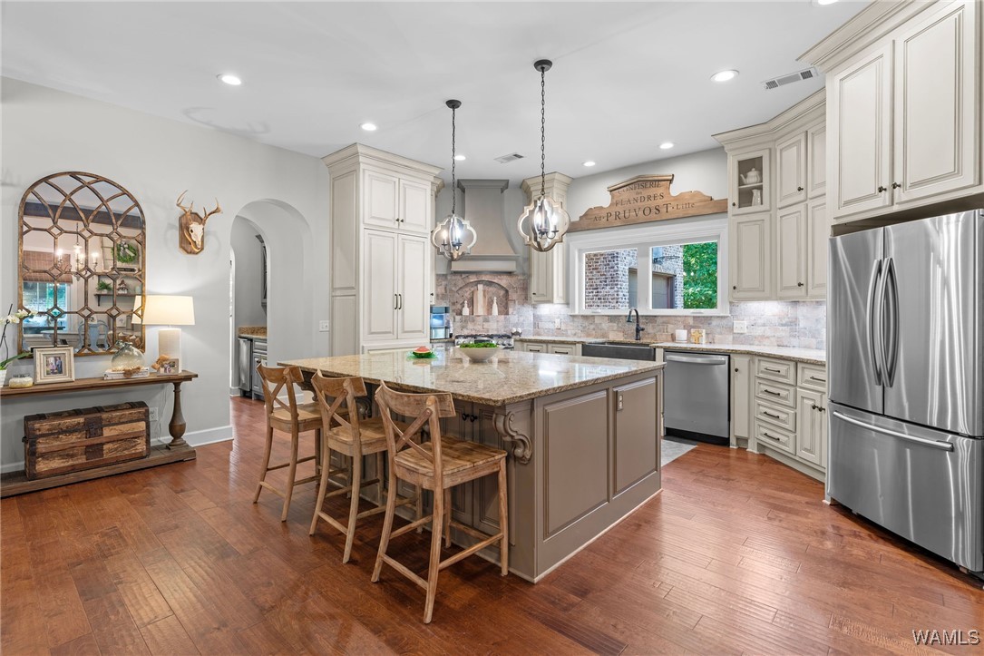 10470 Daystar Drive