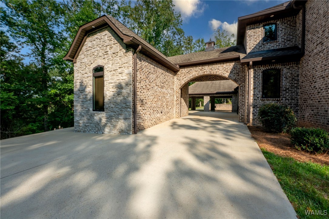 10470 Daystar Drive