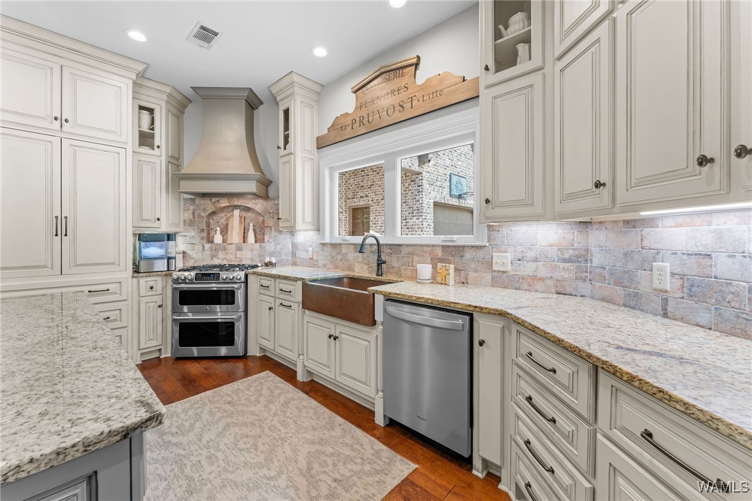 10470 Daystar Drive