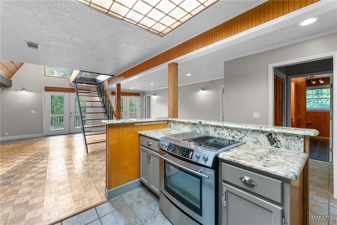 15762 Beacon Point Drive