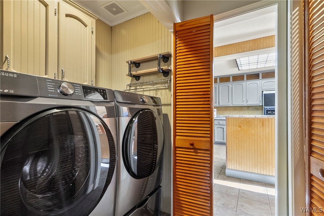 15762 Beacon Point Drive