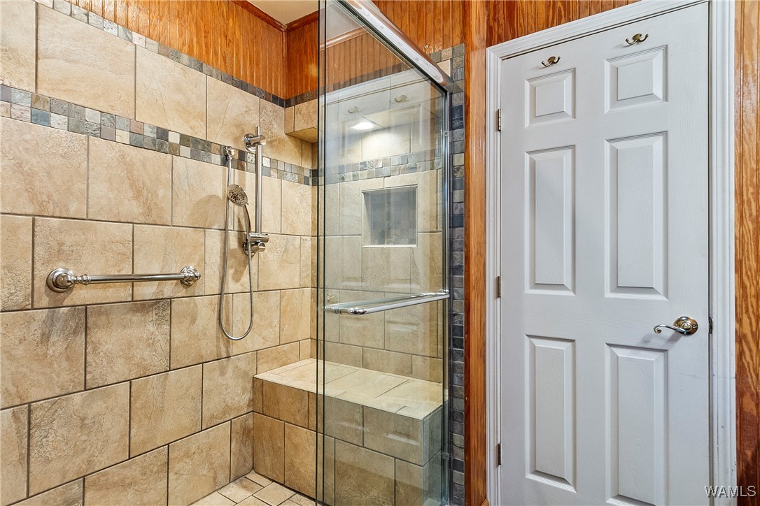 15762 Beacon Point Drive