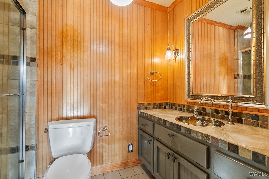 15762 Beacon Point Drive