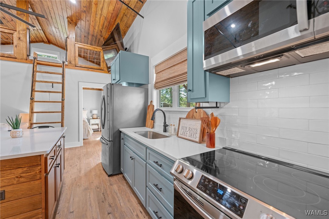 16772 N River Shores Road