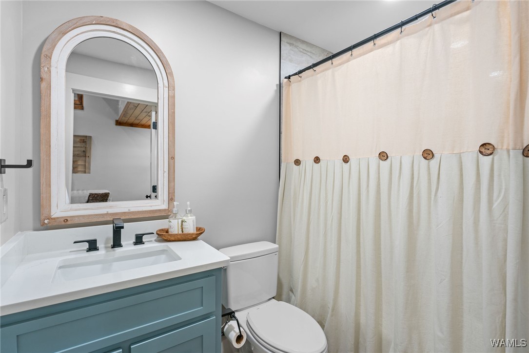 16772 N River Shores Road