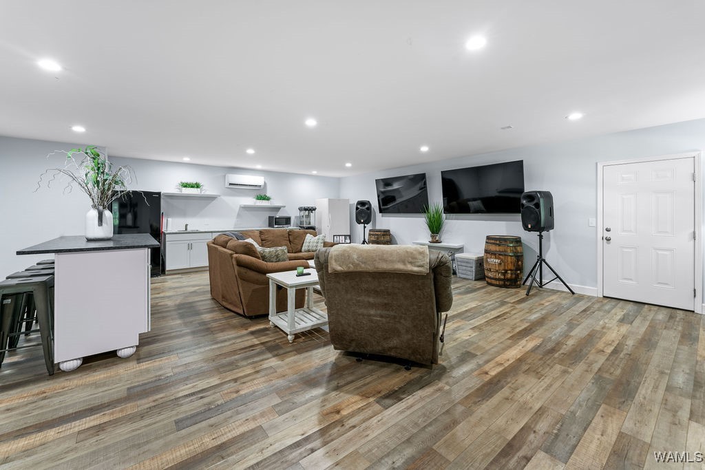 12245 Country Club Drive